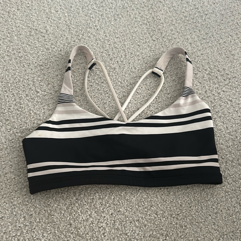 Lulu lemon free to be sports bra